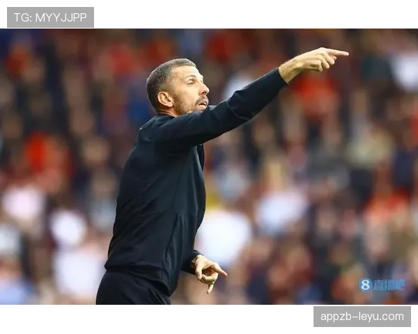 加里·奥尼尔率伯恩茅斯强势重返英超，目标明确状态正佳