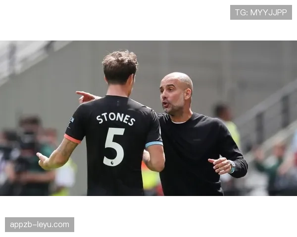 格拉纳达新赛季阵容深度解析：战略布局明晰，年轻球员潜力加速释放